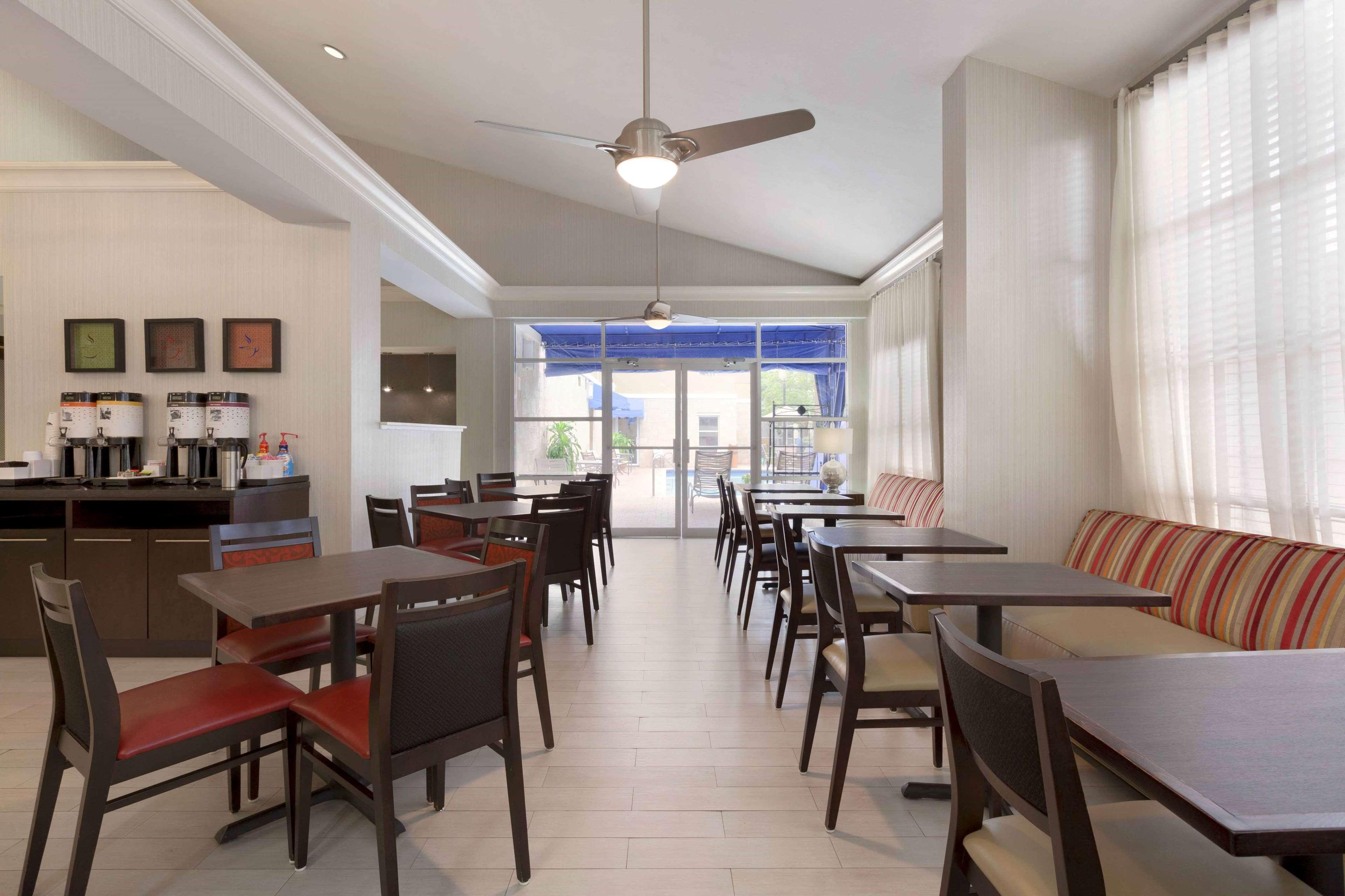 Hampton Inn&Suites Fort Lauderdale Airport Hollywood Exterior foto
