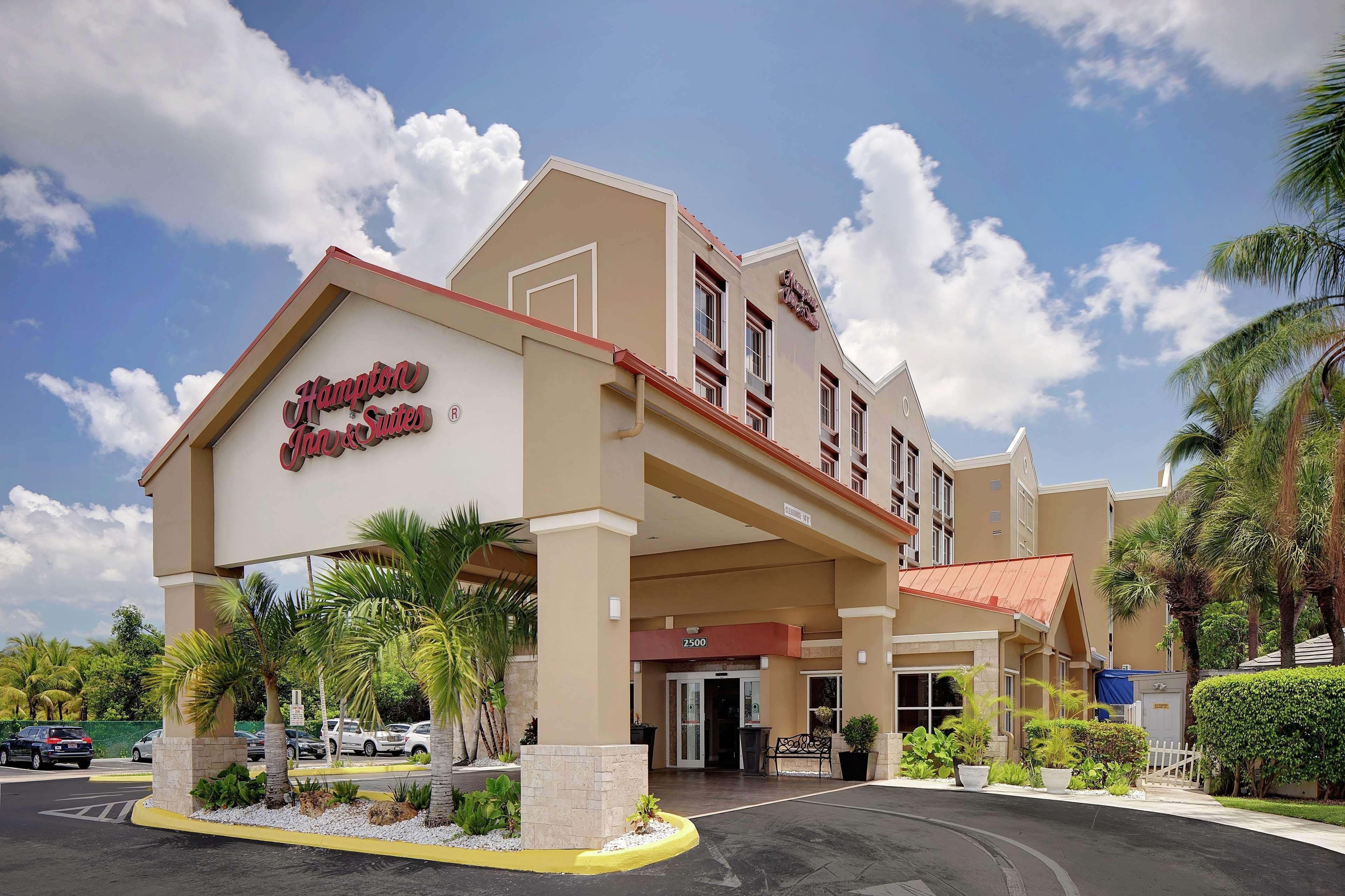 Hampton Inn&Suites Fort Lauderdale Airport Hollywood Exterior foto
